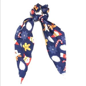 Christmas Holiday Scarf Scrunchie Ponytail Holder 2 in 1 Santa Can…